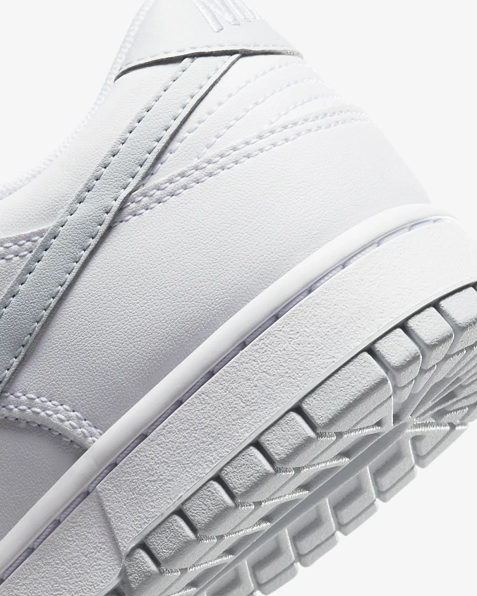 Кроссовки Nike Dunk Low Retro White/White/Pure Platinum
